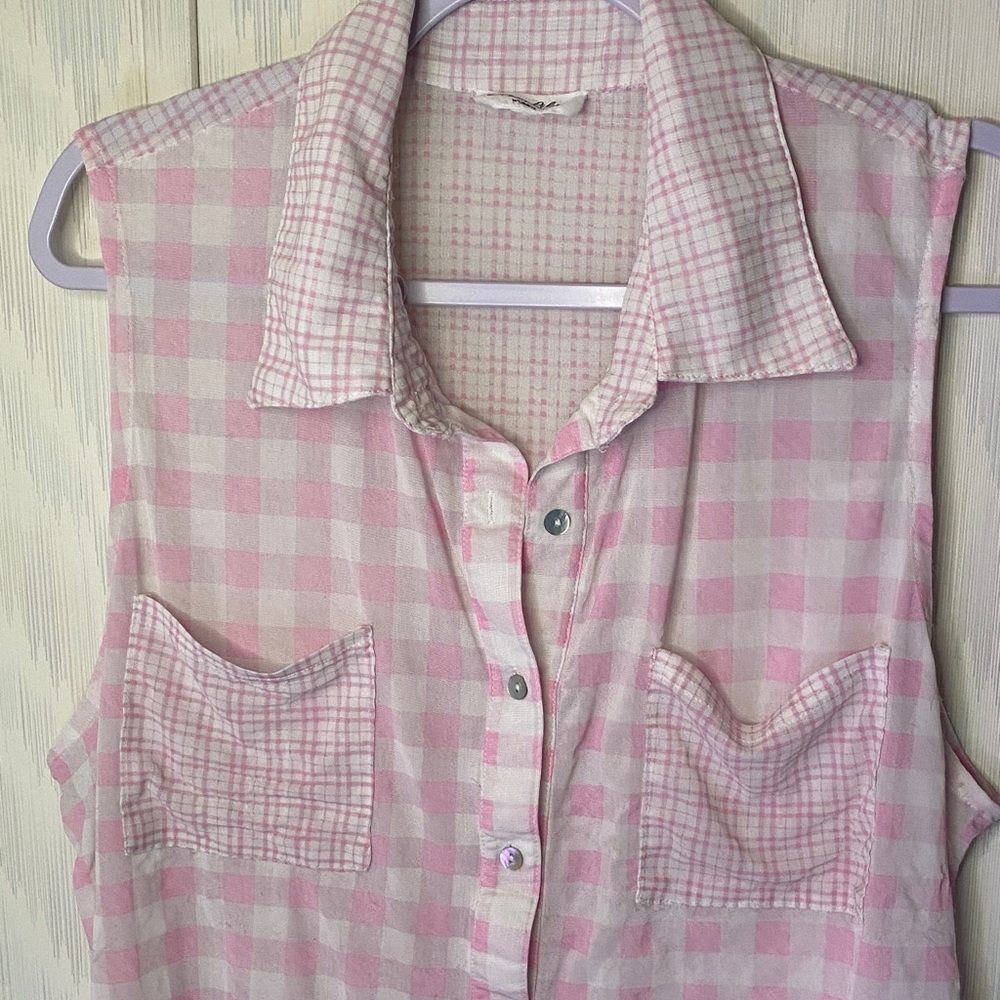 Siren Lily Pink Checkered Sleeveless Blouse